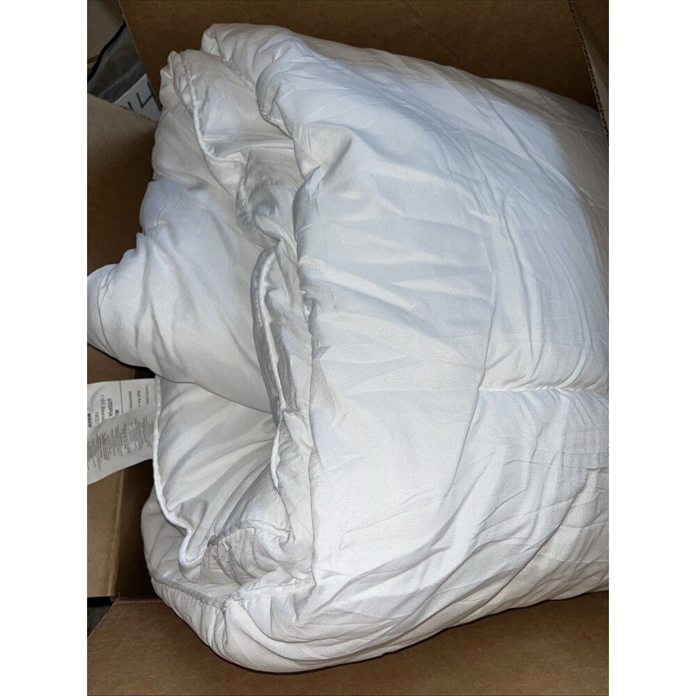 Utopia Bedding Full Size Comforter Quilted White Box Stitched  82 x86
